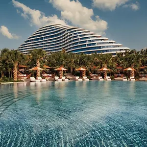Курортный комплекс Jumeirah Marsa Al Arab, Дубай